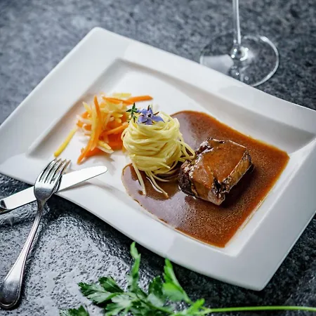 Rösslhof Szálloda 4*