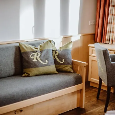 Szálloda Rösslhof 4*